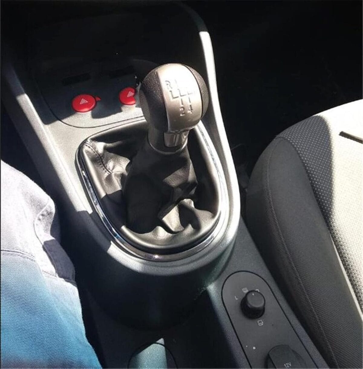 Pommeau Levier Vitesse Pour Seat Leon 2004-2012 – Image 5